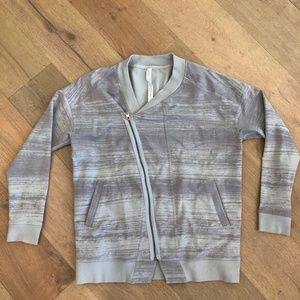 Lululemon | NEW Sweatshirt